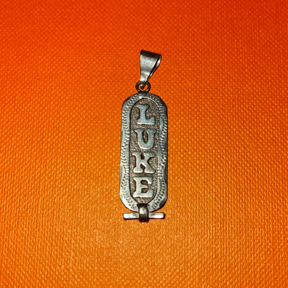 10ct gold cartouche pendant "LUKE"